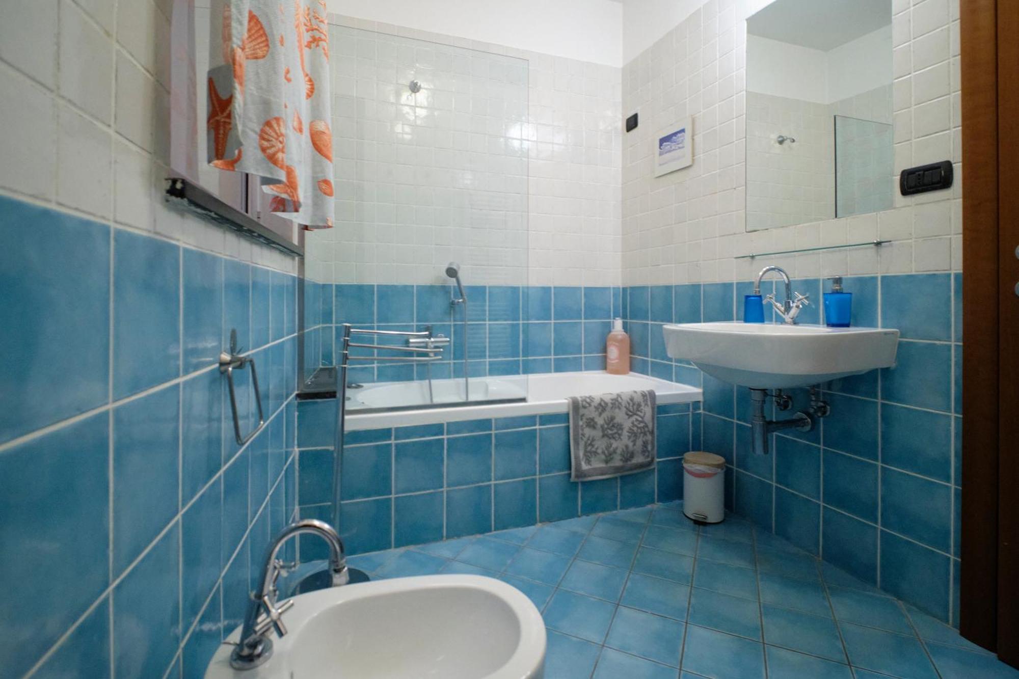 Prione'S Apartment Bis Cenova Dış mekan fotoğraf